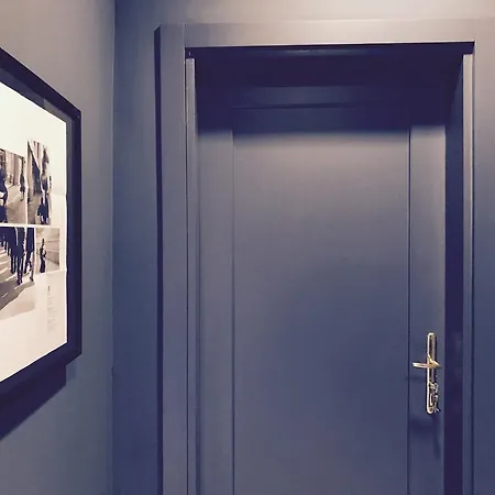 Abstrakt Appartement *